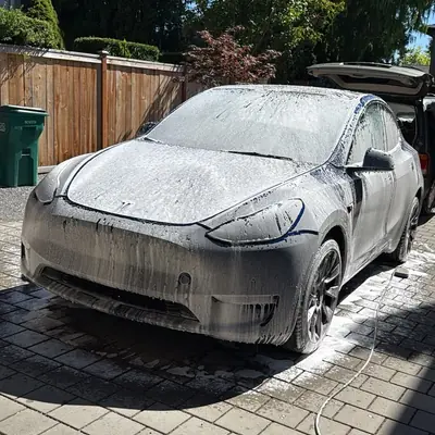 Tesla Model Y foam cannon wash